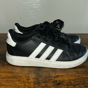 Boys classic lace Adidas